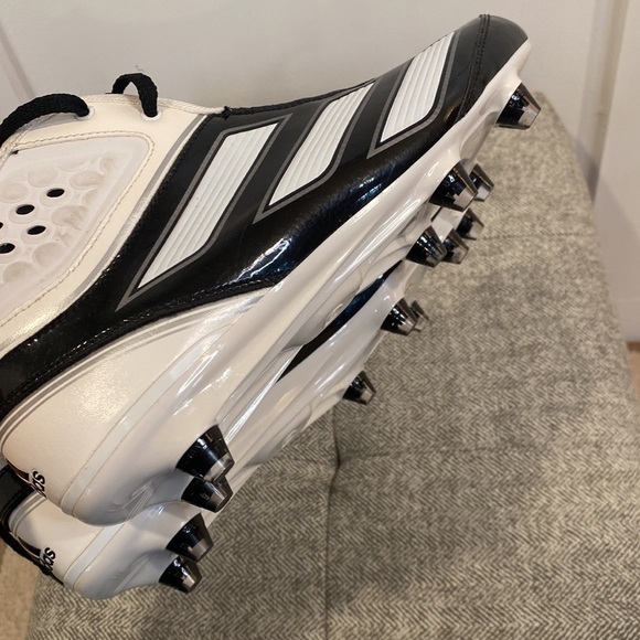 ADIDAS football cleats main image 10